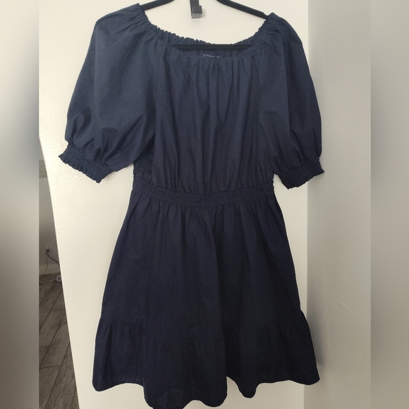 GAP Dresses & Skirts - Gap Short Sleeve Ruffle Hem Mini Dress size m #78